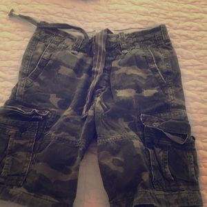 Men’s Abercrombie Cargo Shorts